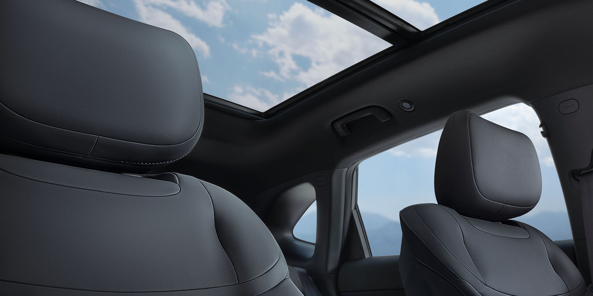 Asientos con tapizado en ecocuero Captiva Híbrida